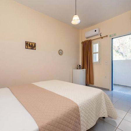Onar Rooms & Studios Периса Екстериор снимка