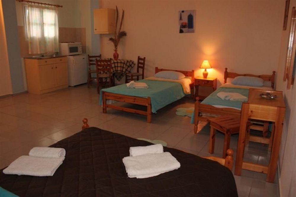 Onar Rooms & Studios Периса Екстериор снимка