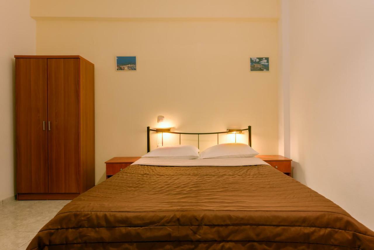 Onar Rooms & Studios Периса Екстериор снимка