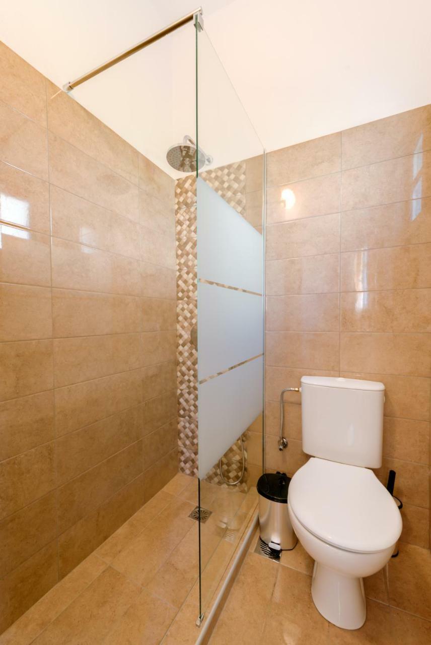 Onar Rooms & Studios Периса Екстериор снимка