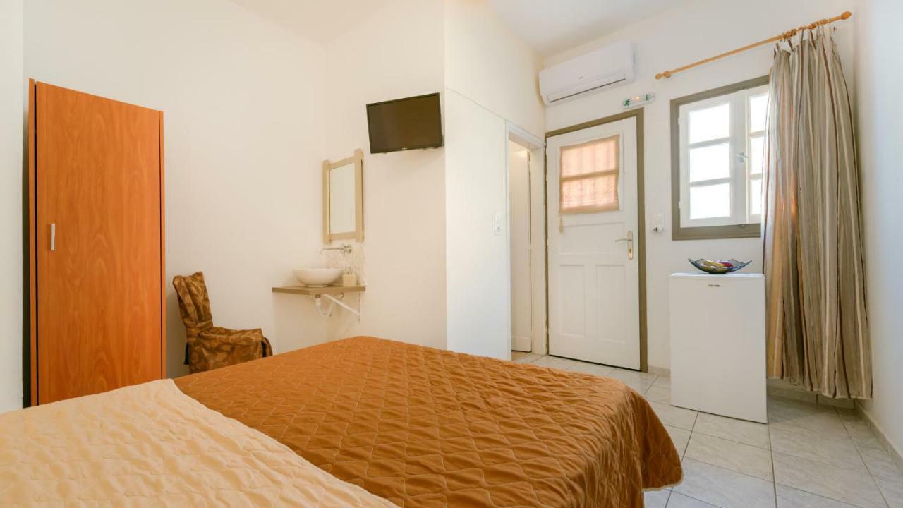 Onar Rooms & Studios Периса Екстериор снимка
