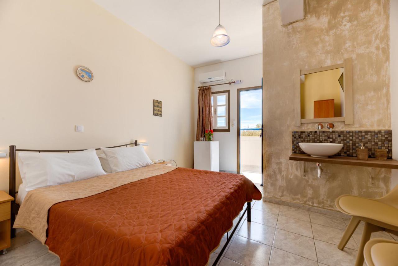 Onar Rooms & Studios Периса Екстериор снимка